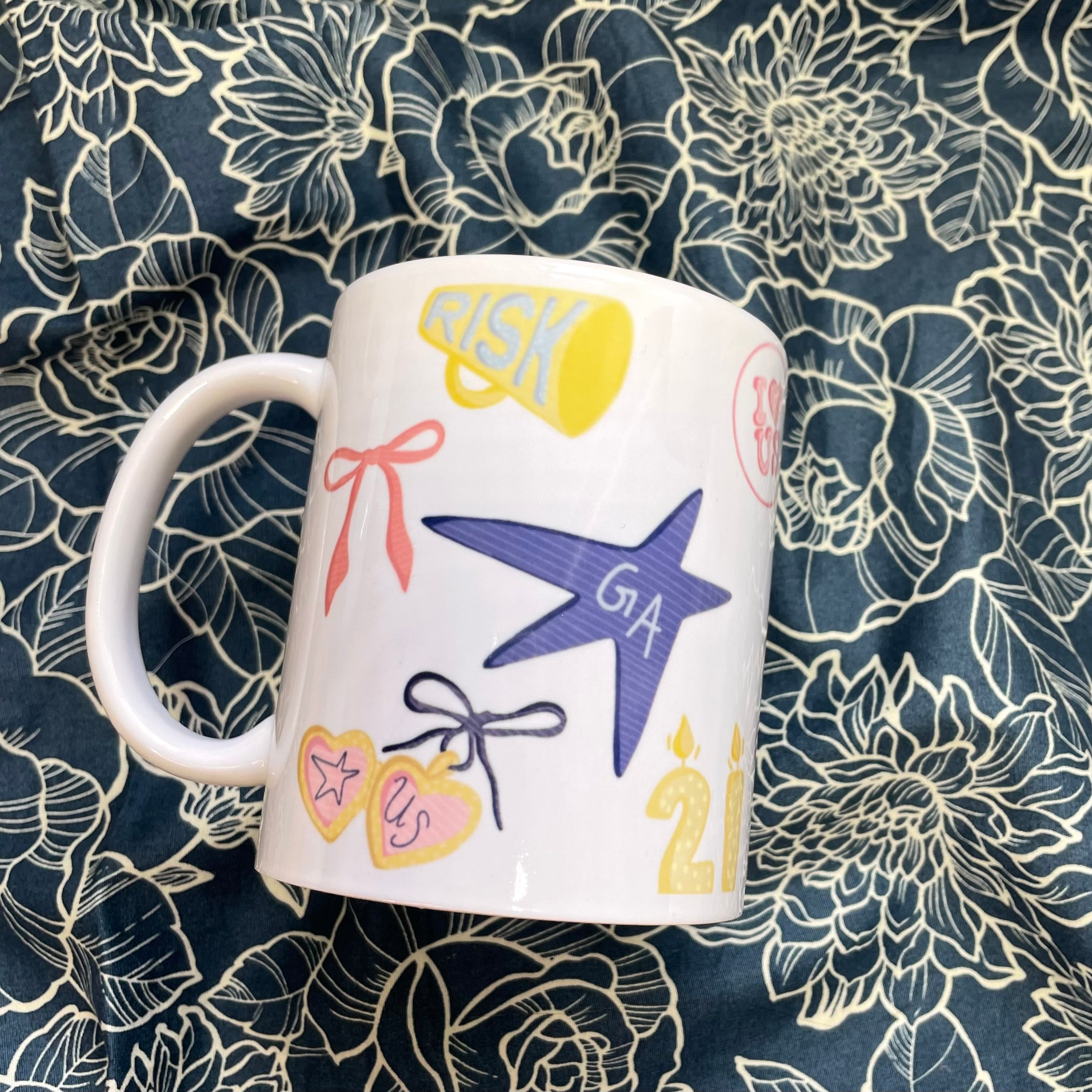 Gracie Abrams patch mug