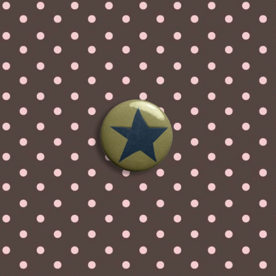 Yellow and blue star small badge